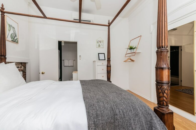 Hotel Manoir Des Remparts