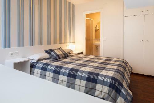 Hostal Pension Residencia F&f
