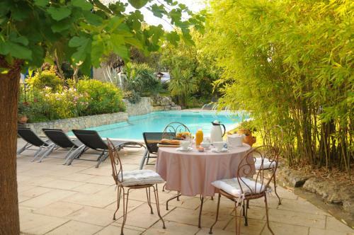 Bed & Breakfast Villa O�a