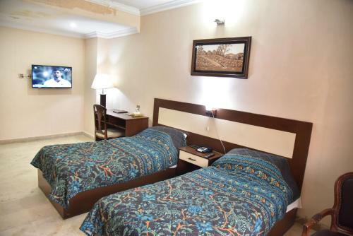 Pameer Hotel