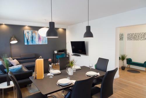 Modern Mediterranean Apartment