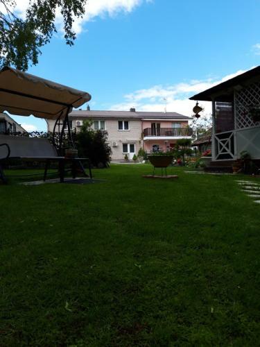 Hostal Janina Guest House