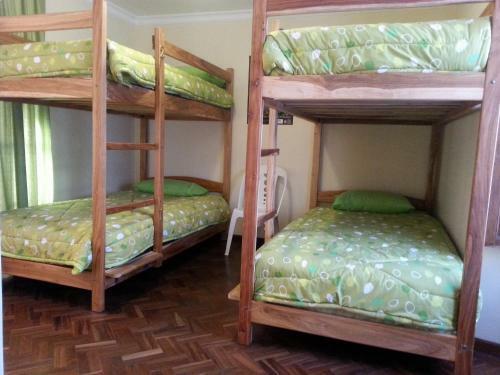 Albergue Villa Oropeza Guest House