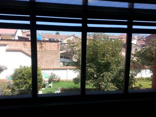 Albergue Villa Oropeza Guest House
