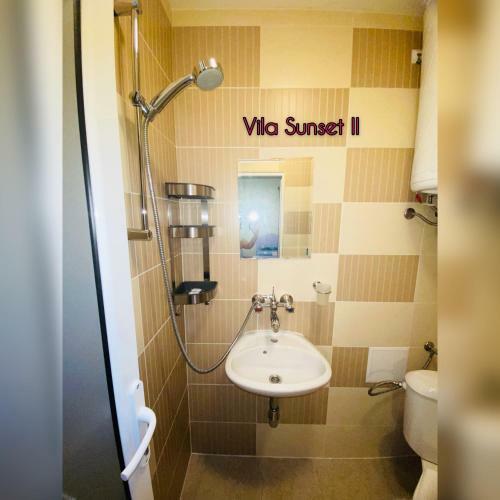 Hostal Vila Sunset II