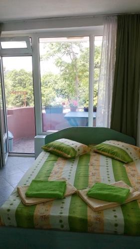 Apartment 4
