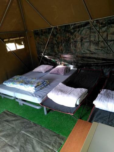 La Tente Du Commandant Nuit Insolite