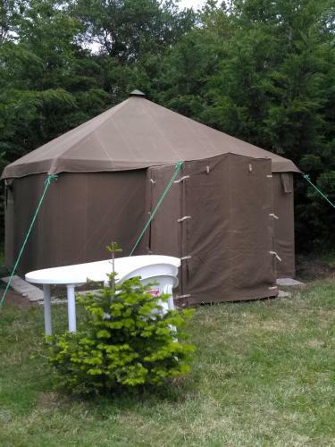 La Tente Du Commandant Nuit Insolite