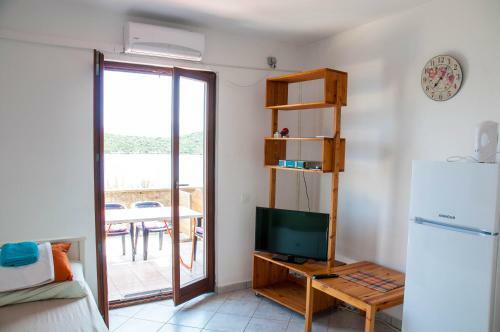 Apartments Adrialuka