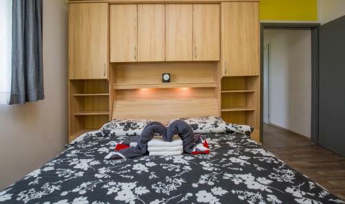 Best Buy Apartments Fa?ana Valbandon
