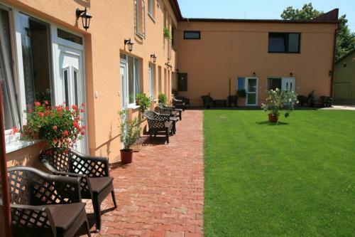 Hostal Penzion Atlas