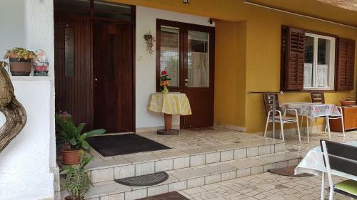 Hostal Accomodation Mirjana