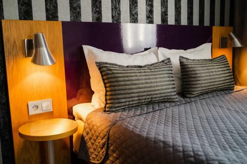 Hostal Vila Azra - Adults Only