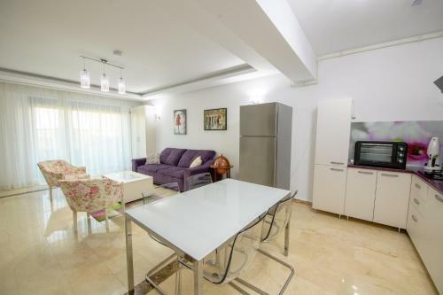 Marble Luxury Apartments