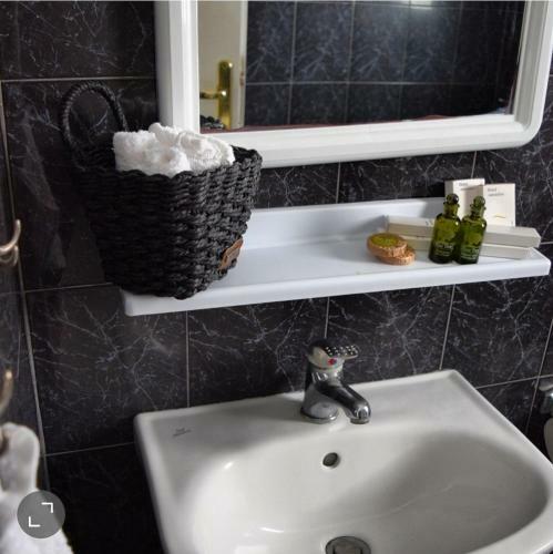 Sousouras Apartments