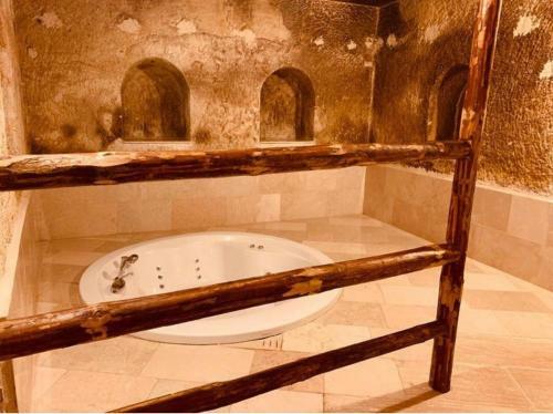 Hotel Konak Bezirhane Cave Otel