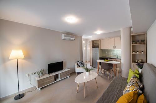 La Strada Apartment