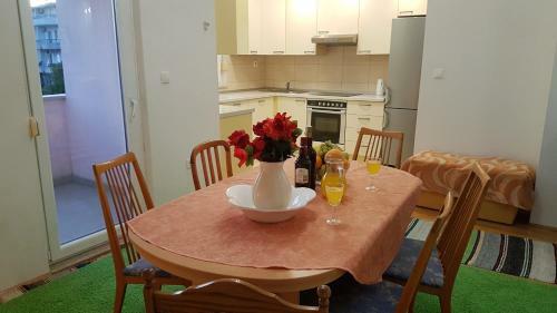 Hostal Apartmani Lovric