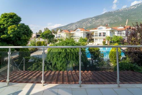 Ovac?k Aqua 4+1 Tr?pleks Villa