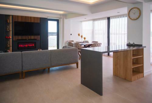 Luxury Life Villas
