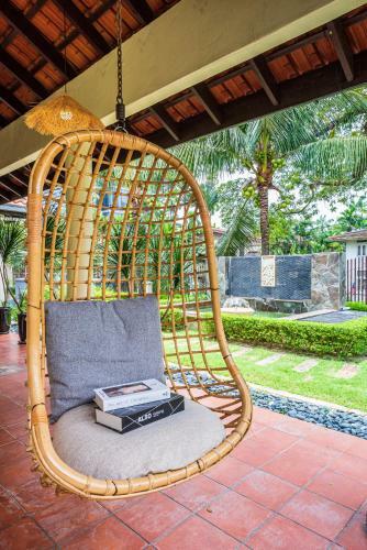 9225sf 6br 27pax Private Pool Villa, 1km To Klcc