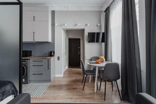 City Centre Silver Apartment