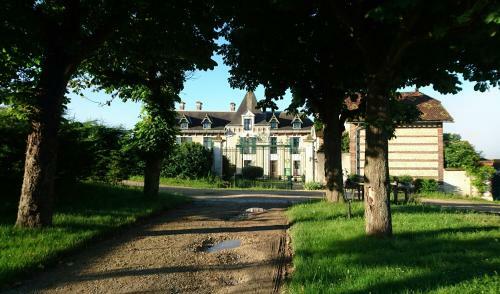 Bed & Breakfast Ch�teau Le Barreau - Chambres D'h�tes