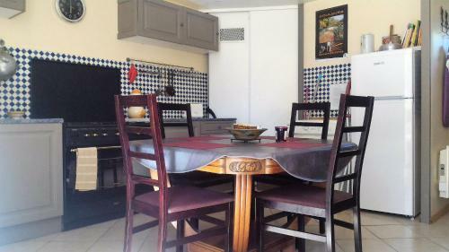Holiday Home La Crutte � La Hogue