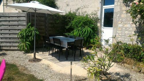 Holiday Home La Crutte � La Hogue