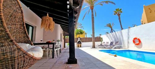 Villa Boho Palm