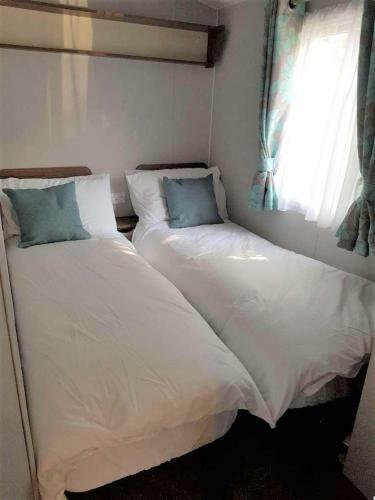 Lake District 2021 Deluxe Static Caravan On Haven Lakeland