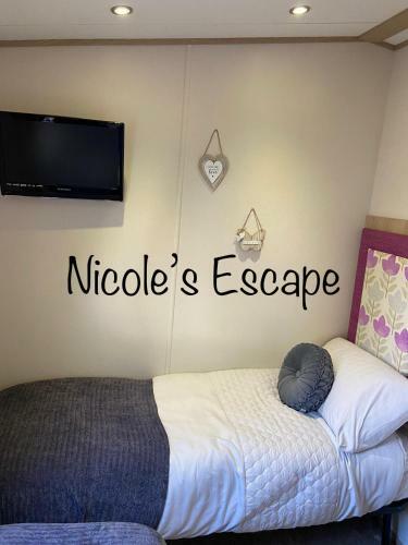 Tattershall Lakes, Nicoles Escape
