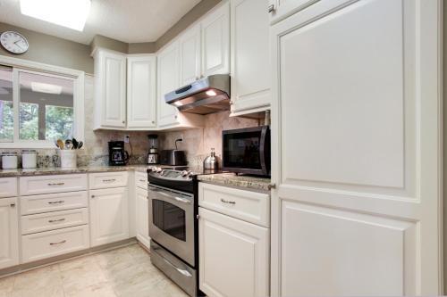 Villa 7647 Huntington