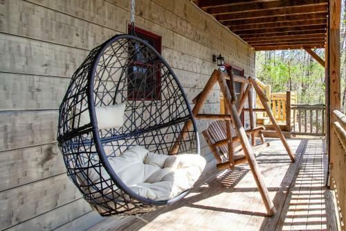 Redtail Retreat With Kids Den Fireplace Hot Tub