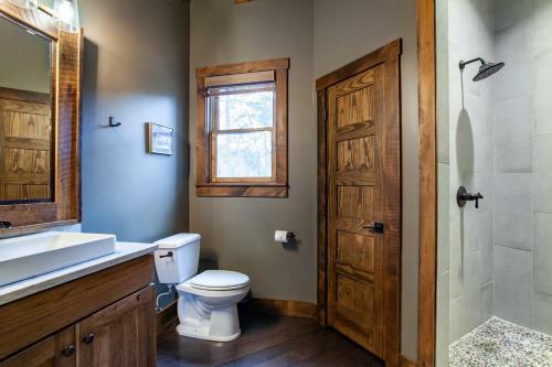 Hickory Homestead - Hottub, Wcaccessible