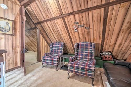 Sevierville Countryside Getaway With 2 Decks!