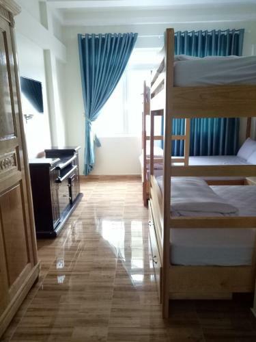 Hostal Anh ?�o's House Dalat