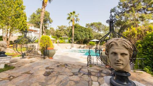 Apartamento Yatagan Manor