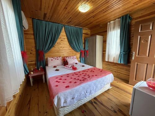 Hostal Nirvana Beach Club Bungalow
