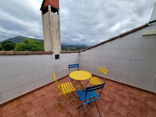 Apartamento C08c01 �ticos Con Encanto Colindres