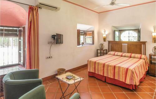 Stunning Home In �cija With 6 Bedrooms