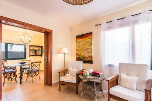 Villa Palm View By Villa Plus