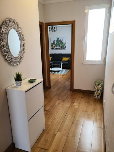 Apartamento Piso En El Centro Para 5 Personas - Garaje - Wifi
