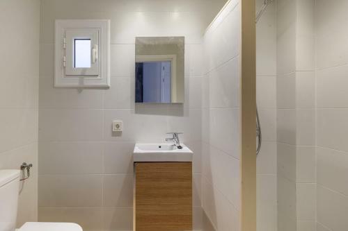 Apartment On The Seafront Faroles 1