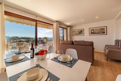 Apartment On The Seafront Faroles 1