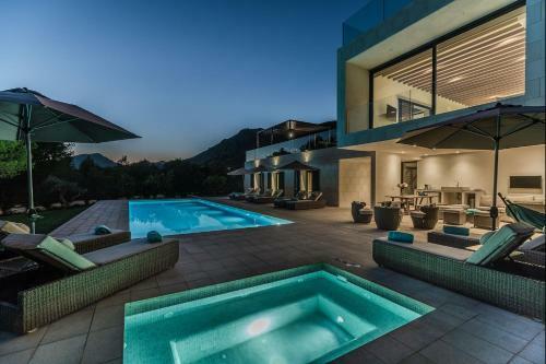 Luxury New Villa With Fabulous Sea Views