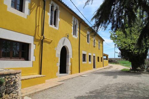 Villa Mas�a Can Riqu� En Vilob� Donyar
