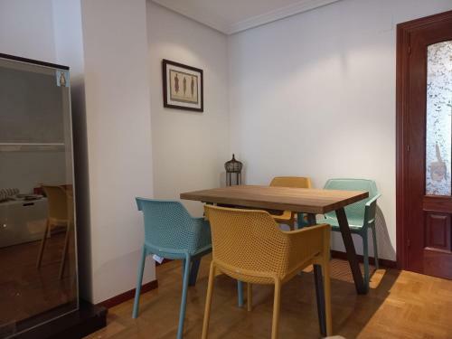 Coqueto Apartamento Perez De Ayala