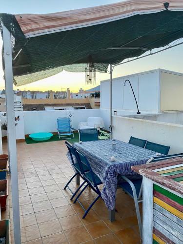 Apartamento �tico Con Terraza Segunda L�nea de Playa