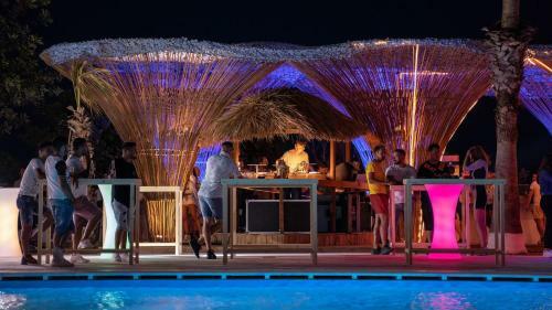 Black Amber Boutique Hotel